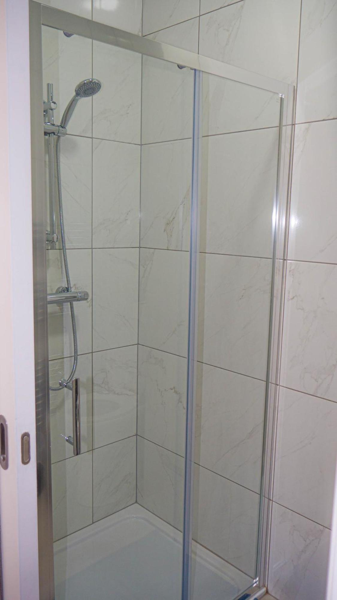 En-suite Double Near Croke Park - 2 *